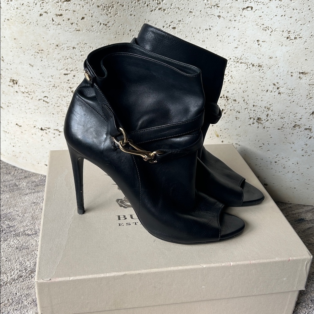 Burberry Ankle Peep toe Boots | black